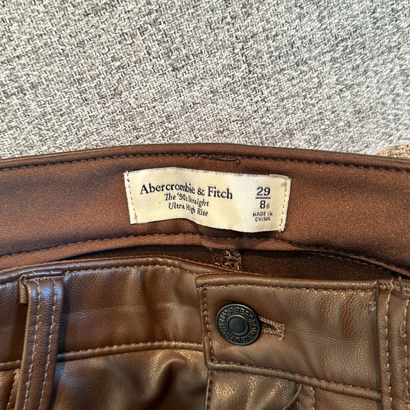Abercrombie 90s Straight Leg, Ultra High Rise leather Pant - Picture 2 of 2
